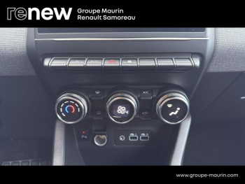 Photo 24 du bon plan RENAULT Clio 1.6 E-Tech 145ch full hybrid Evolution - 25b occasion à 21900 €