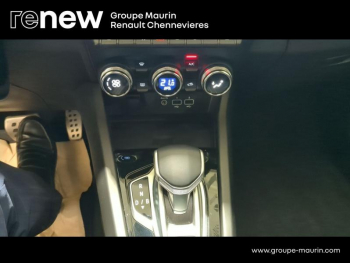 Photo 14 du bon plan RENAULT Arkana 1.6 E-Tech hybride 145ch Engineered -22 occasion à 23891 €