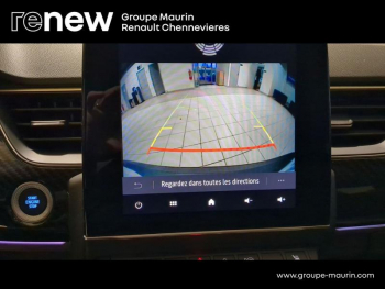 Photo 15 du bon plan RENAULT Arkana 1.6 E-Tech hybride 145ch Engineered -22 occasion à 23891 €