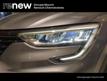 Photo 19 du bon plan RENAULT Arkana 1.6 E-Tech hybride 145ch Engineered -22 occasion à 23891 €