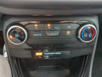 Photo 21 du bon plan FORD Puma 1.0 Flexifuel 125ch S&S mHEV Titanium occasion à 20490 €