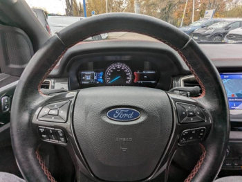 Photo 14 du bon plan FORD Ranger VUL 2.0 TDCi 213ch Super Cab Stormtrak BVA10 occasion à 35990 €