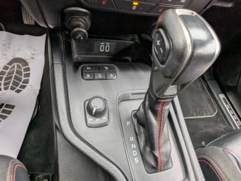 Photo 17 du bon plan FORD Ranger VUL 2.0 TDCi 213ch Super Cab Stormtrak BVA10 occasion à 35990 €