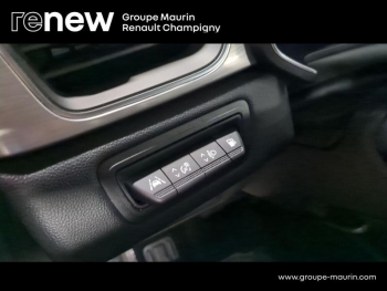 Photo 18 du bon plan RENAULT Captur 1.6 E-Tech Plug-in 160ch Intens occasion à 16990 €