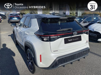 Photo 2 du bon plan TOYOTA Yaris Cross 116h GR Sport MY22 occasion à 26370 €