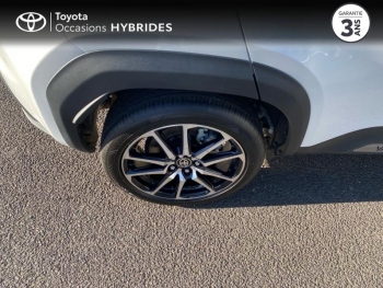 Photo 16 du bon plan TOYOTA Yaris Cross 116h GR Sport MY22 occasion à 26370 €