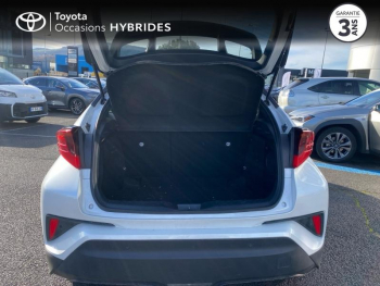 Photo 10 du bon plan TOYOTA C-HR 122h Collection 2WD E-CVT MY22 occasion à 24980 €