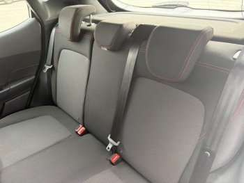 Photo 13 du bon plan FORD Fiesta 1.0 Flexifuel 95ch ST-Line 5p occasion à 15990 €