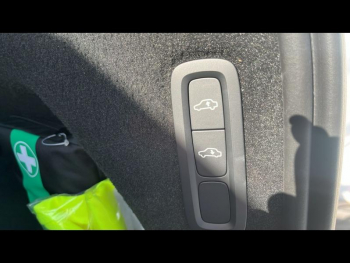 Photo 9 du bon plan VOLVO XC90 T8 AWD 310 + 145ch Ultra Style Dark Geartronic occasion à 104500 €