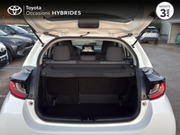 Photo 10 du bon plan TOYOTA Yaris 116h Dynamic 5p MY22 occasion à 17480 €