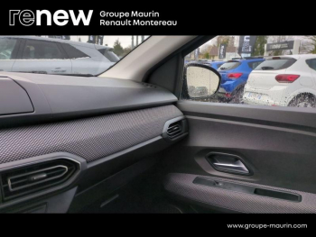 Photo 35 du bon plan DACIA Sandero 1.0 SCe 65ch Confort -22 occasion à 11900 €