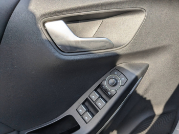 Photo 7 du bon plan FORD Puma 1.0 Flexifuel 125ch S&S mHEV ST-Line X E85 occasion à 19990 €