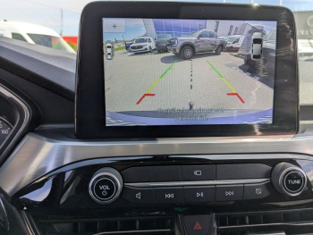 Photo 12 du bon plan FORD Kuga 2.5 Duratec 225ch PHEV Titanium BVA occasion à 22400 €