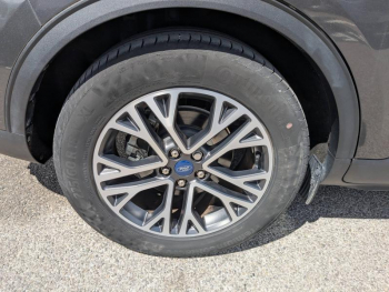 Photo 28 du bon plan FORD Kuga 2.5 Duratec 225ch PHEV Titanium BVA occasion à 22400 €