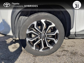Photo 16 du bon plan TOYOTA Yaris Cross 116h Design MY22 occasion à 23590 €