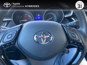 Photo 13 du bon plan TOYOTA C-HR 122h Edition 2WD E-CVT RC18 occasion à 17990 €