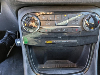 Photo 16 du bon plan FORD Puma 1.0 EcoBoost 155ch mHEV ST-Line X 8cv occasion à 17991 €