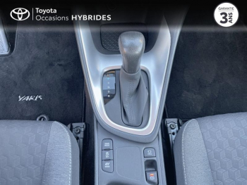 Photo 20 du bon plan TOYOTA Yaris 116h Dynamic 5p MY22 occasion à 17990 €