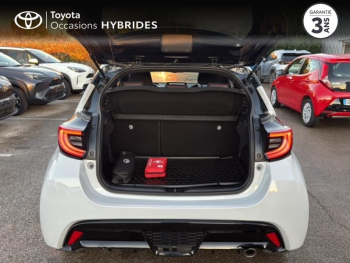 Photo 10 du bon plan TOYOTA Yaris 116h GR Sport 5p MY22 occasion à 21490 €