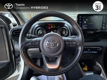 Photo 9 du bon plan TOYOTA Yaris 116h Design 5p MY22 occasion à 22990 €