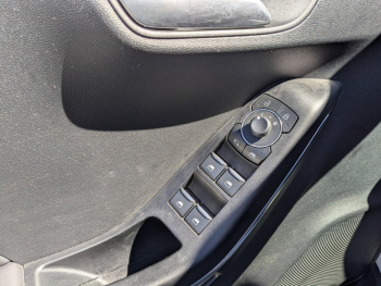 Photo 7 du bon plan FORD Puma 1.0 Flexifuel 125ch S&S mHEV ST-Line X occasion à 21400 €