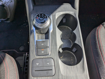 Photo 14 du bon plan FORD Kuga 2.5 Duratec 190ch FHEV ST-Line BVA occasion à 25900 €