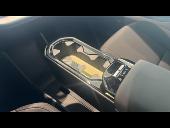 Photo 16 du bon plan VOLVO EX30 Single Extended Range 272ch Plus occasion à 43500 €