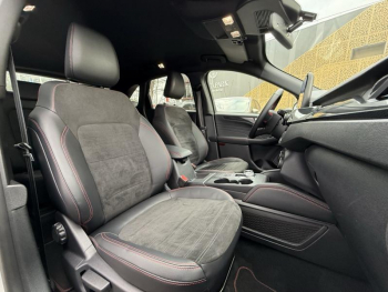 Photo 27 du bon plan FORD Kuga 2.5 Duratec 190ch FHEV E85 ST-Line X BVA occasion à 30900 €