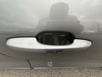 Photo 33 du bon plan FORD Kuga 2.5 Duratec 190ch FHEV E85 ST-Line X BVA occasion à 30900 €