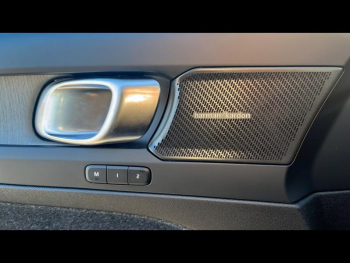 Photo 17 du bon plan VOLVO XC40 B3 163ch Plus DCT 7 occasion à 42500 €