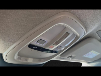 Photo 18 du bon plan VOLVO XC40 B3 163ch Plus DCT 7 occasion à 42500 €