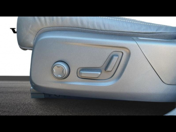 Photo 27 du bon plan VOLVO XC40 B3 163ch Plus DCT 7 occasion à 42500 €