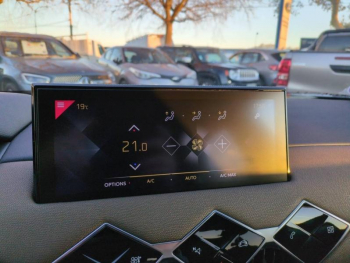 Photo 9 du bon plan DS DS 3 Crossback PureTech 130ch So Chic Automatique occasion à 14500 €