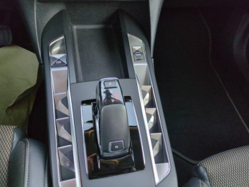 Photo 11 du bon plan DS DS 3 Crossback PureTech 130ch So Chic Automatique occasion à 14500 €