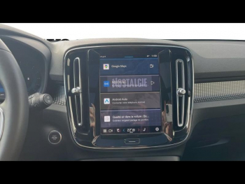 Photo 19 du bon plan VOLVO XC40 B3 163ch Ultra DCT 7 occasion à 39900 €
