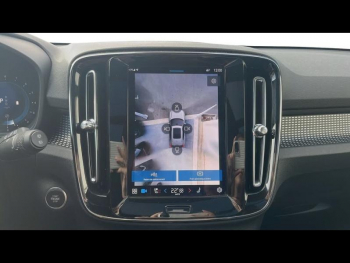 Photo 28 du bon plan VOLVO XC40 B3 163ch Ultra DCT 7 occasion à 39900 €