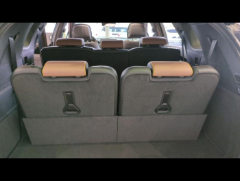 Photo 37 du bon plan BYD Tang 517ch - 86 kWh Flagship (Red) occasion à 43990 €