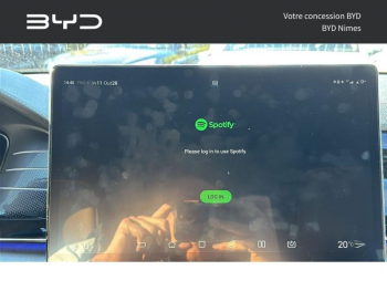 Photo 41 du bon plan BYD Tang 517ch - 86 kWh Flagship (Red) occasion à 43990 €