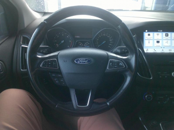 Photo 5 du bon plan FORD Focus 1.5 TDCi 120ch Stop&Start Titanium occasion à 12900 €