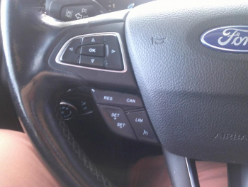 Photo 16 du bon plan FORD Focus 1.5 TDCi 120ch Stop&Start Titanium occasion à 12900 €