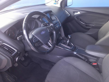 Photo 18 du bon plan FORD Focus 1.5 TDCi 120ch Stop&Start Titanium occasion à 12900 €