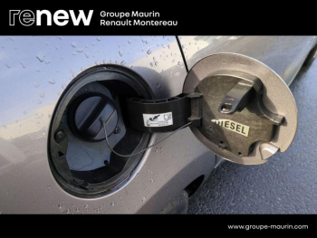 Photo 16 du bon plan RENAULT Clio 1.5 dCi 75ch energy Business EcoÂ² Euro6 2015 occasion à 9390 €