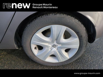 Photo 17 du bon plan RENAULT Clio 1.5 dCi 75ch energy Business EcoÂ² Euro6 2015 occasion à 9390 €