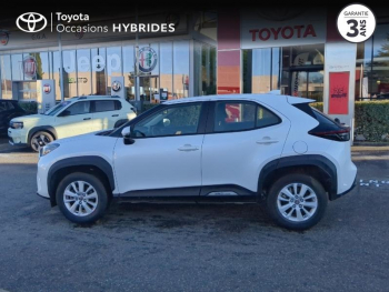 Photo 3 du bon plan TOYOTA Yaris Cross 116h Dynamic Business + Programme Beyond Zero Academy MY22 occasion à 19980 €