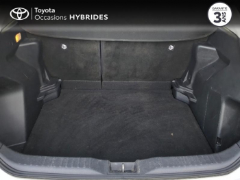 Photo 10 du bon plan TOYOTA Yaris Cross 116h Dynamic Business + Programme Beyond Zero Academy MY22 occasion à 19980 €