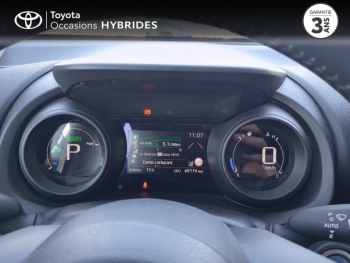Photo 14 du bon plan TOYOTA Yaris Cross 116h Dynamic Business + Programme Beyond Zero Academy MY22 occasion à 19980 €