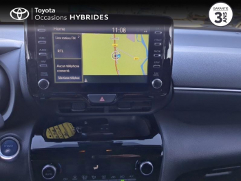 Photo 15 du bon plan TOYOTA Yaris Cross 116h Dynamic Business + Programme Beyond Zero Academy MY22 occasion à 19980 €