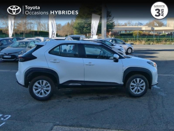 Photo 17 du bon plan TOYOTA Yaris Cross 116h Dynamic Business + Programme Beyond Zero Academy MY22 occasion à 19980 €