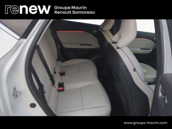 Photo 13 du bon plan RENAULT Captur 1.6 E-Tech hybride rechargeable 160ch Initiale Paris -21B occasion à 20400 €