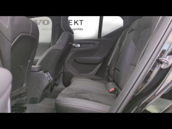 Photo 9 du bon plan VOLVO XC40 B3 163ch Ultra DCT 7 occasion à 42390 €